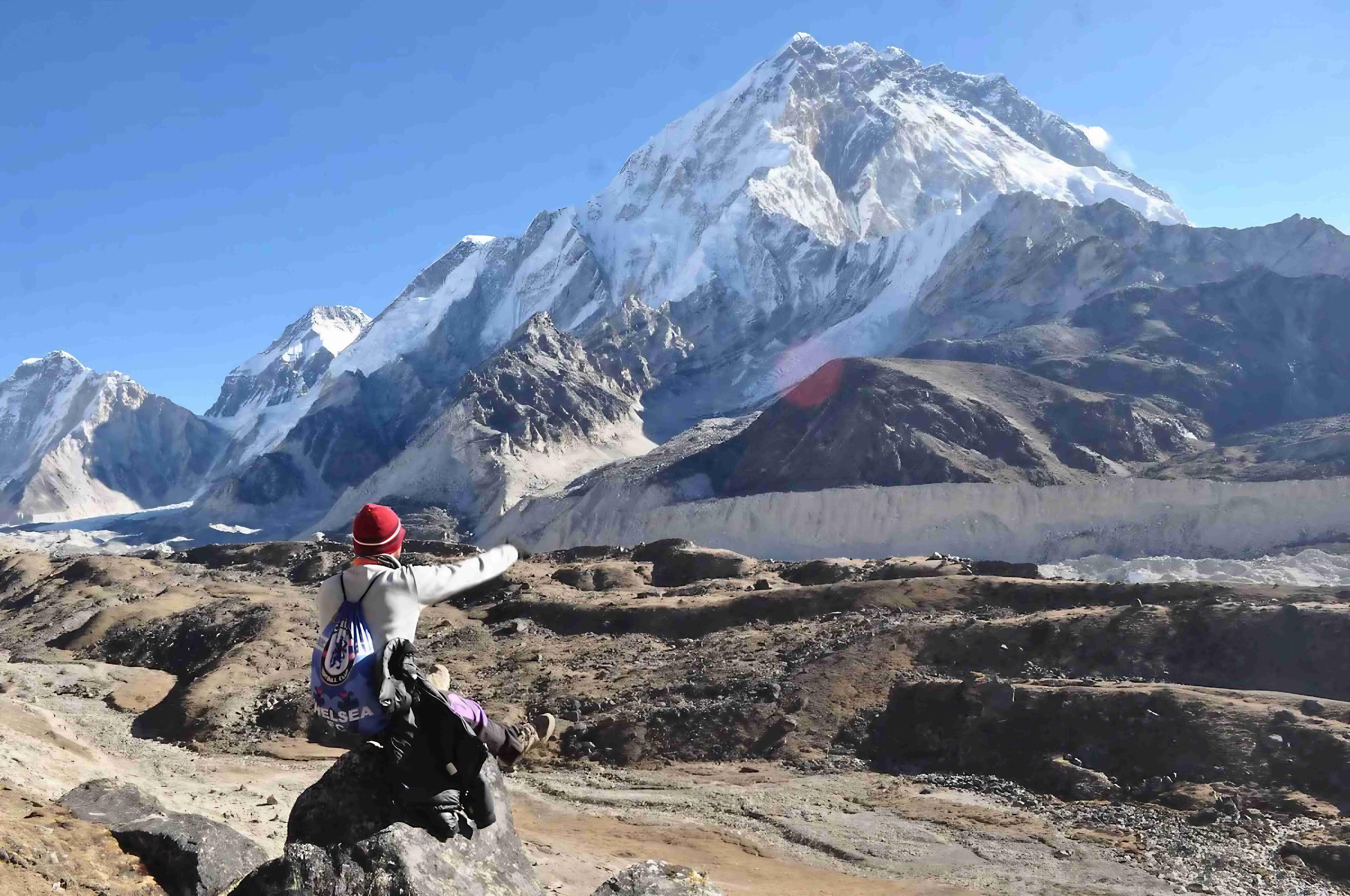 How long does it take to climb Mount Everest?