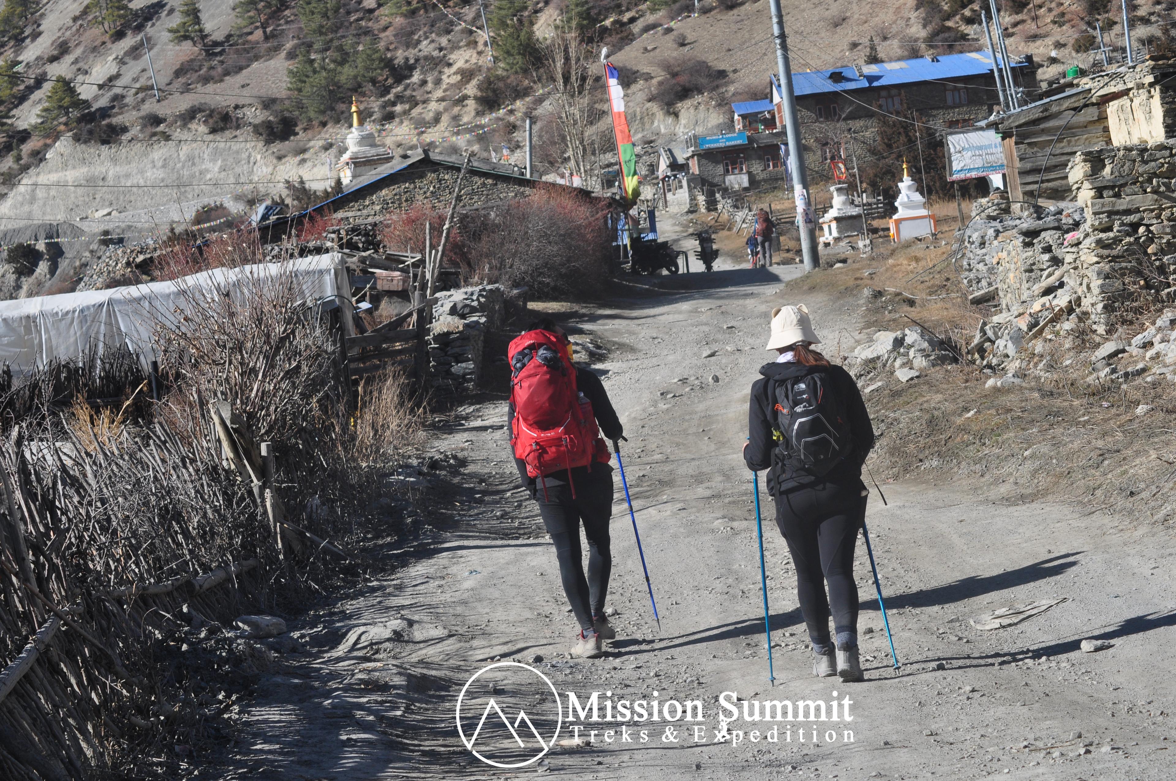 Short Annapurna Circuit Trek