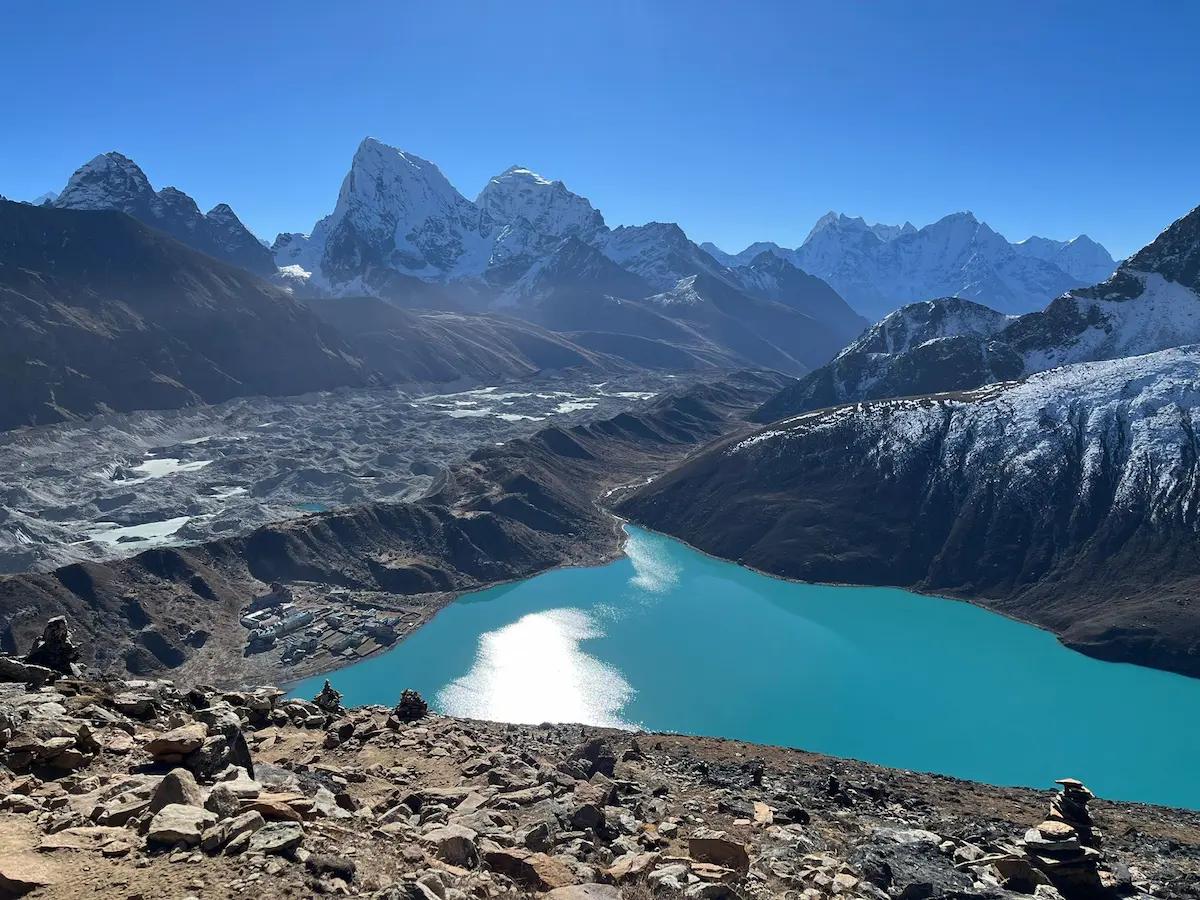 gokyo cho la pass trek